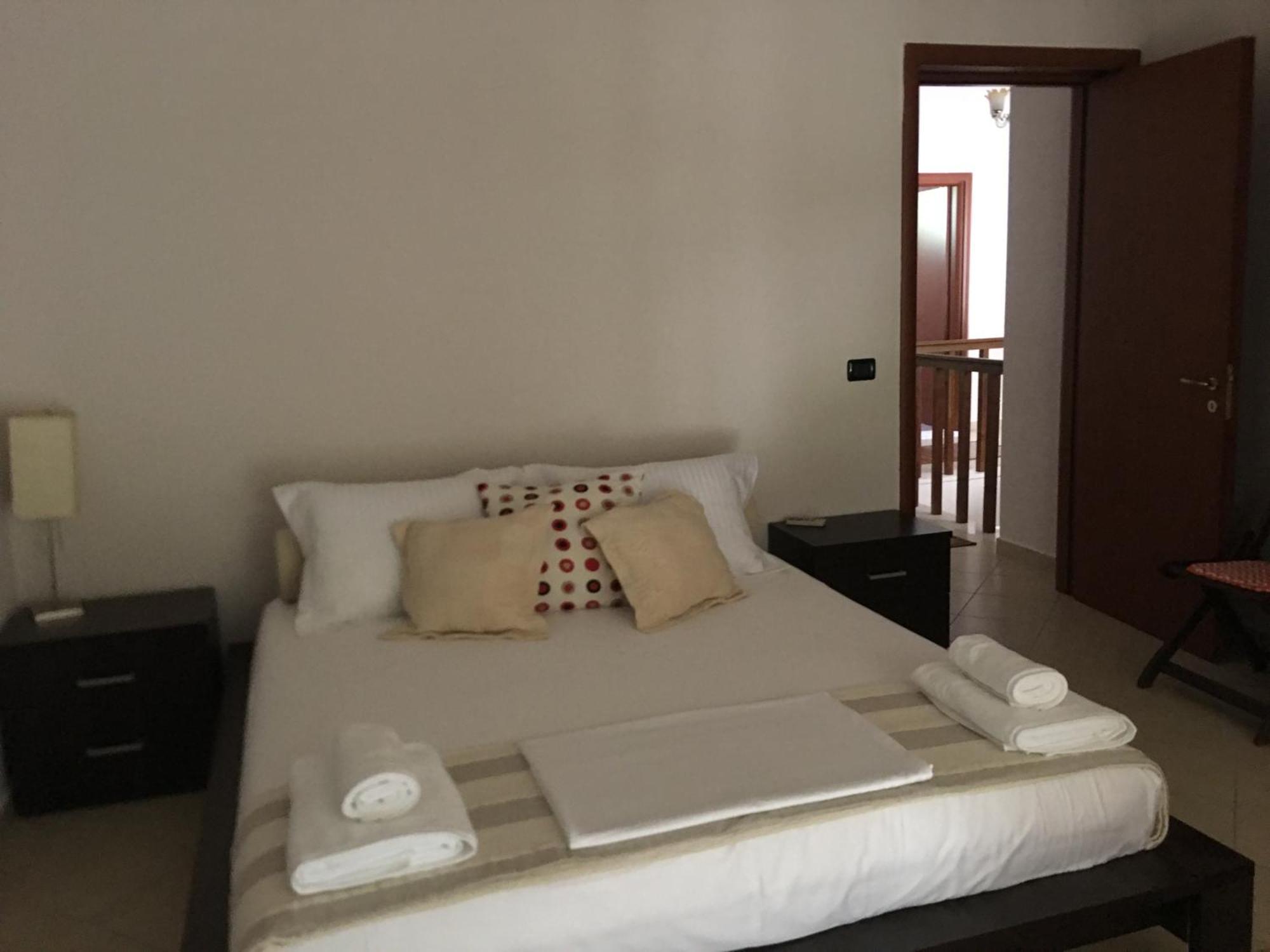 Vacation Home In Gjiri I Lalezit, Lalez, ドゥラス エクステリア 写真
