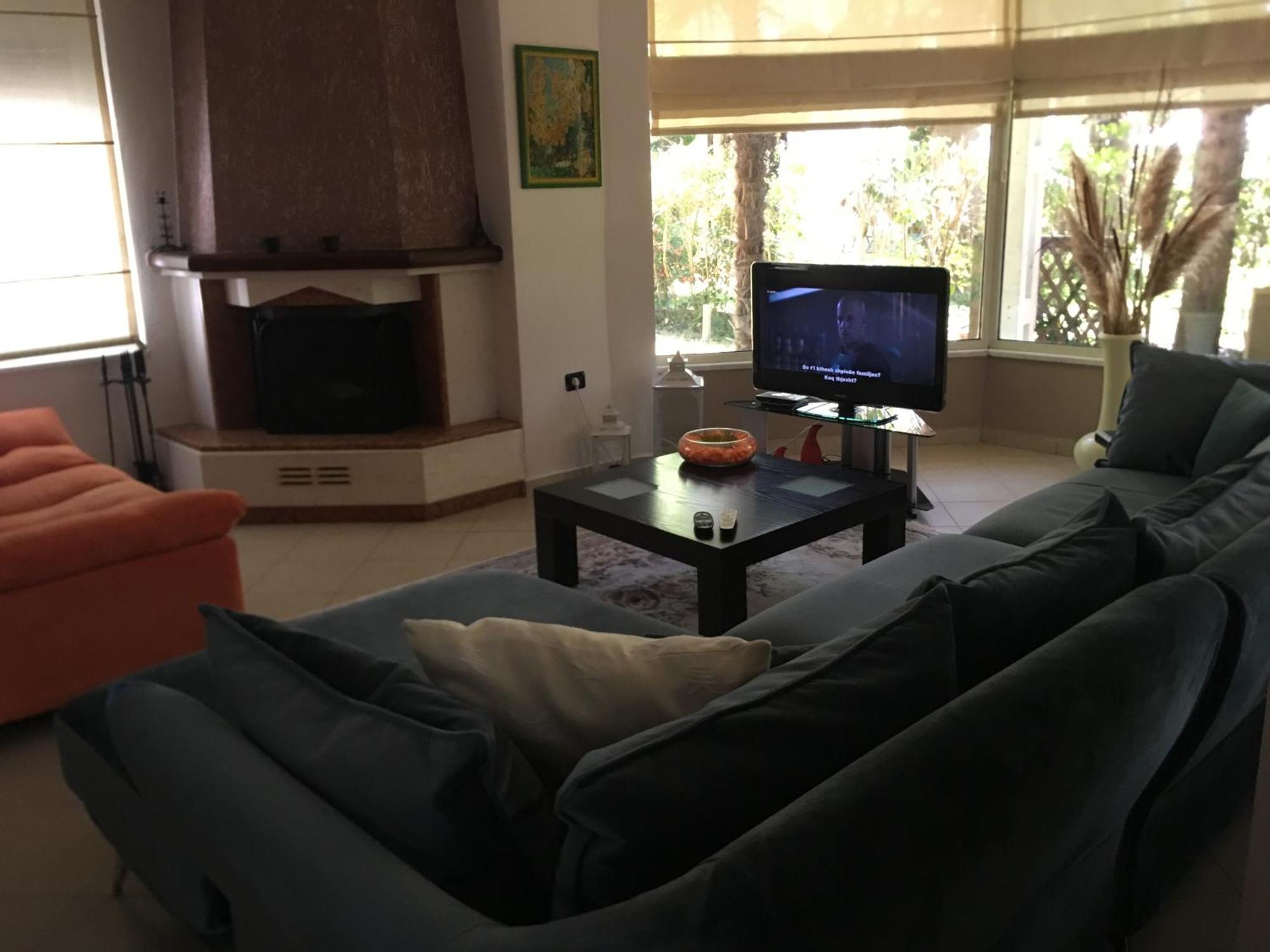 Vacation Home In Gjiri I Lalezit, Lalez, ドゥラス エクステリア 写真